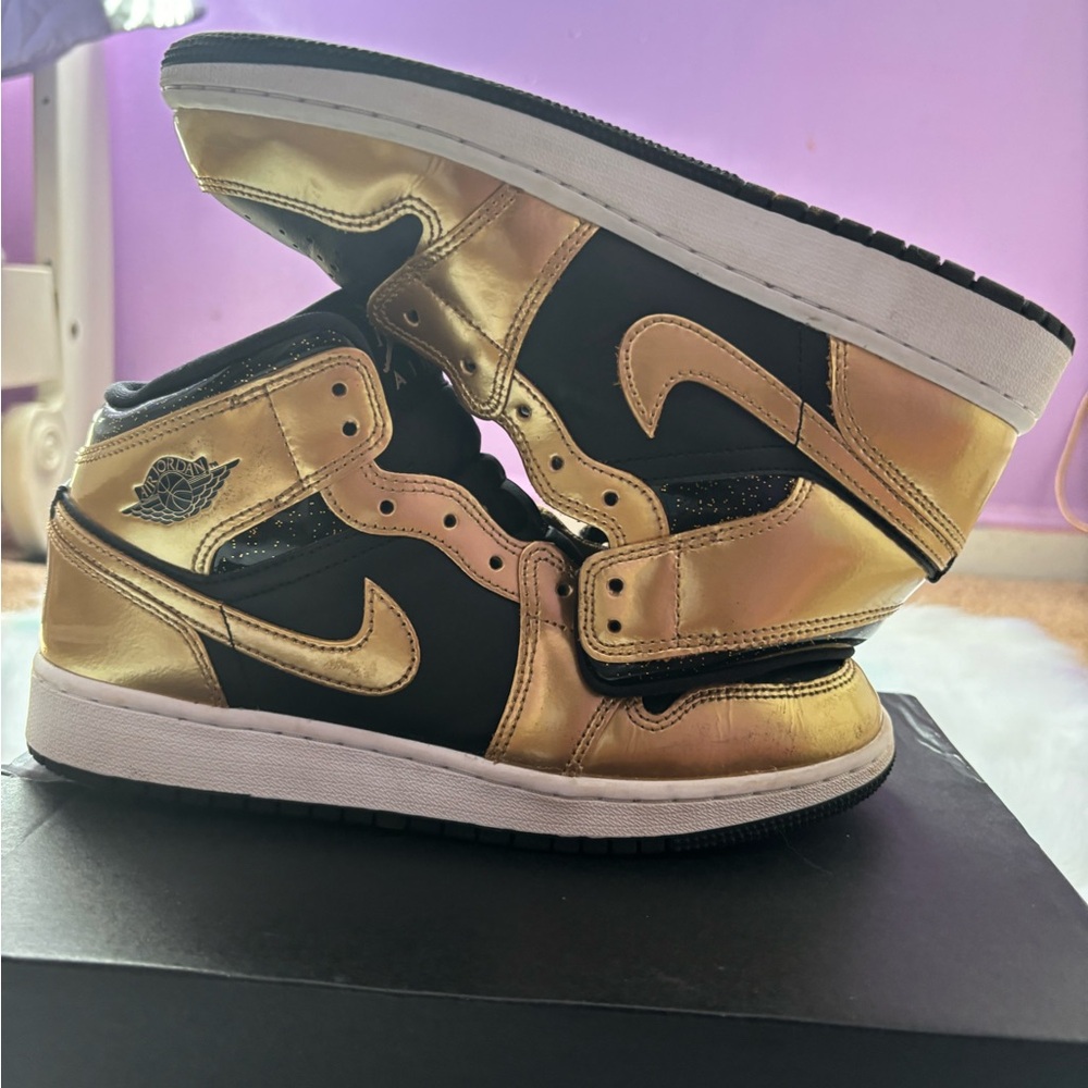 Jordan 1
